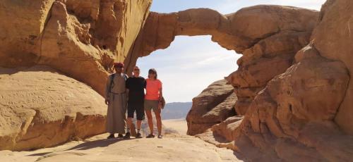 wadi-rum-burdah-arch