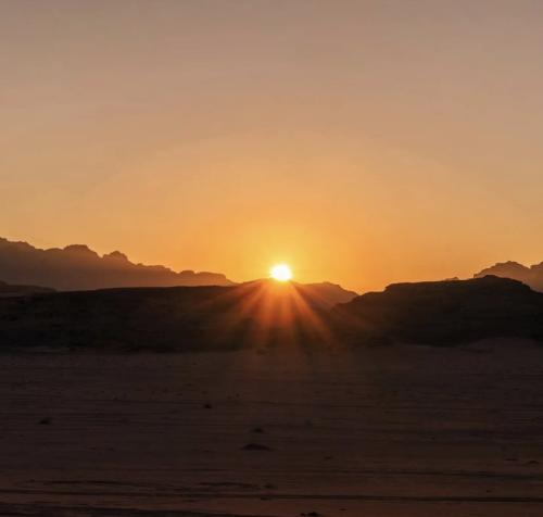 wadi-rum-sunset